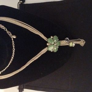 Vintage 1950's Silver Tone Tassel Necklace w/ Green Glass Flower Pendant